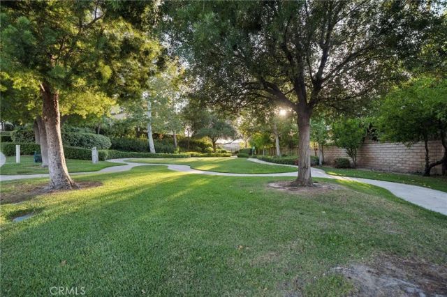 26855 Pine Cliff Place, Valencia, CA 91381