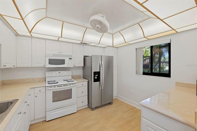 2687 SABAL SPRINGS CIRCLE 104, Clearwater, FL 33761