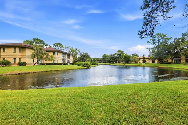 2687 SABAL SPRINGS CIRCLE 104, Clearwater, FL 33761