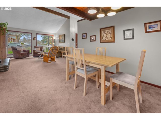 8825 Sw SORRENTO Rd, Beaverton, OR 97008