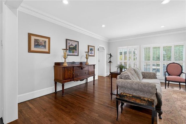 464 Manor Oak SE Lane, Marietta, GA 30067