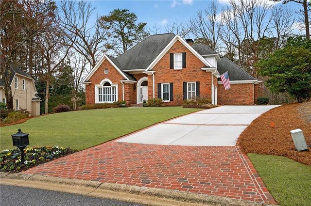 464 Manor Oak SE Lane, Marietta, GA 30067