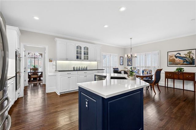 464 Manor Oak SE Lane, Marietta, GA 30067