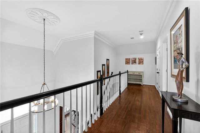 464 Manor Oak SE Lane, Marietta, GA 30067