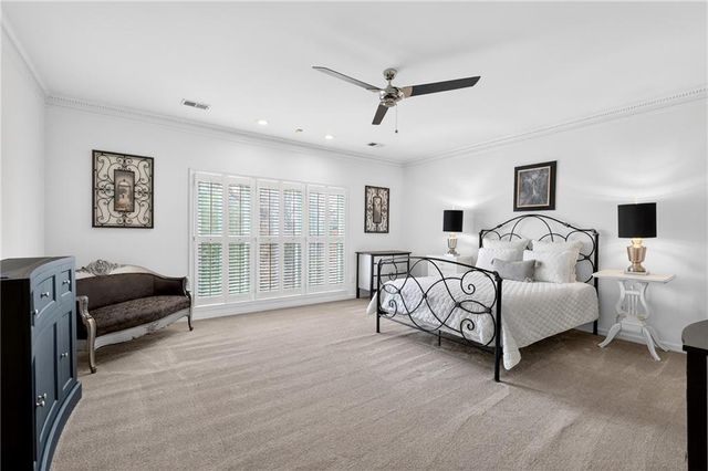 464 Manor Oak SE Lane, Marietta, GA 30067