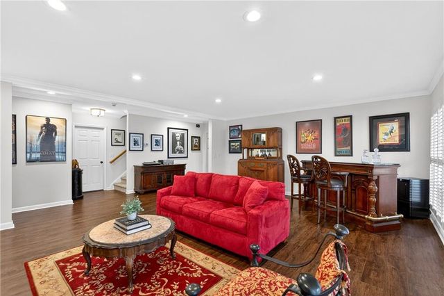 464 Manor Oak SE Lane, Marietta, GA 30067