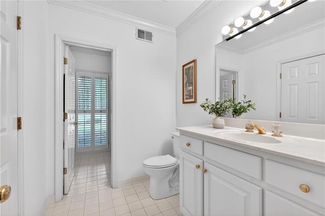 464 Manor Oak SE Lane, Marietta, GA 30067