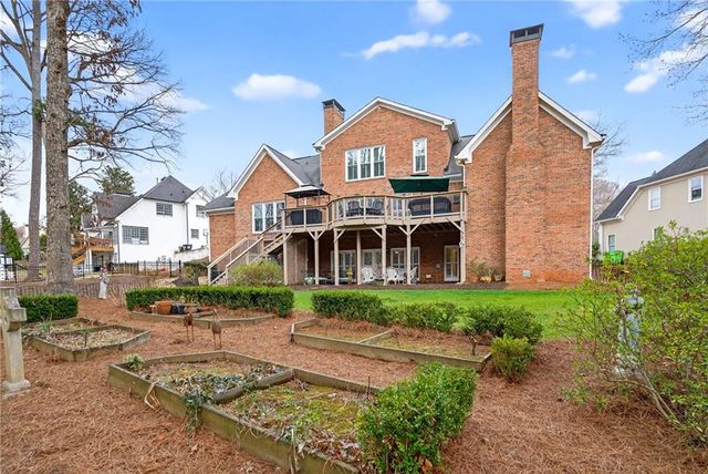 464 Manor Oak SE Lane, Marietta, GA 30067