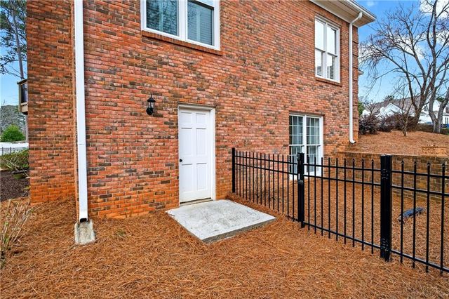 464 Manor Oak SE Lane, Marietta, GA 30067