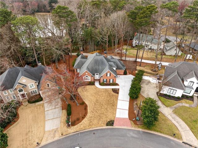 464 Manor Oak SE Lane, Marietta, GA 30067