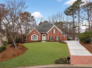 464 Manor Oak SE Lane, Marietta, GA 30067