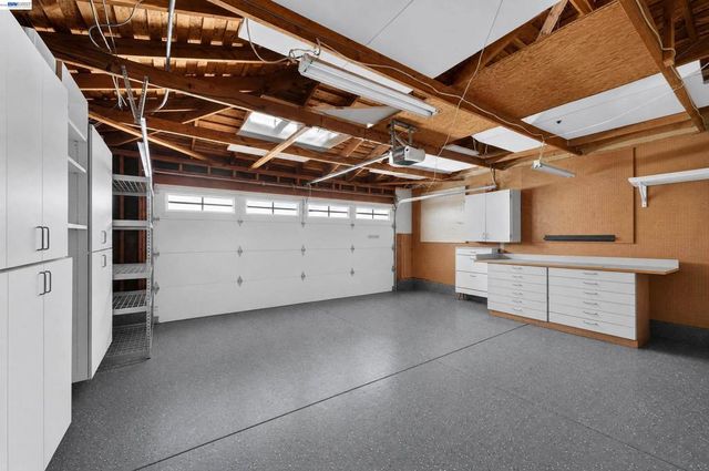 7776 Knollbrook Dr, Pleasanton, CA 94588