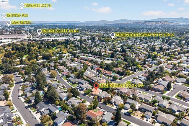 7776 Knollbrook Dr, Pleasanton, CA 94588