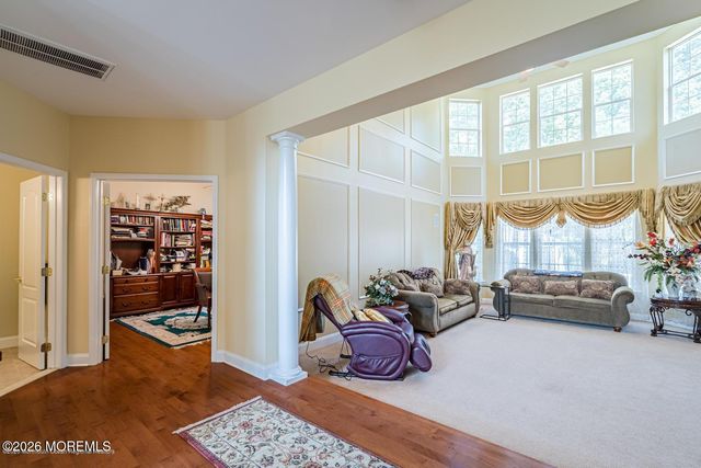 1842 Charlton Circle, Toms River, NJ 08755