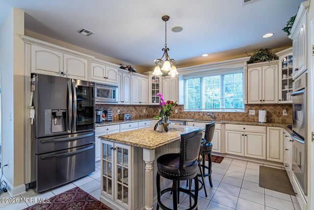 1842 Charlton Circle, Toms River, NJ 08755