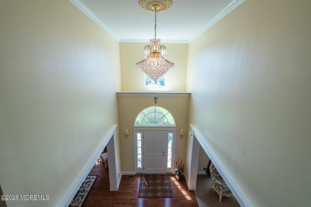 1842 Charlton Circle, Toms River, NJ 08755