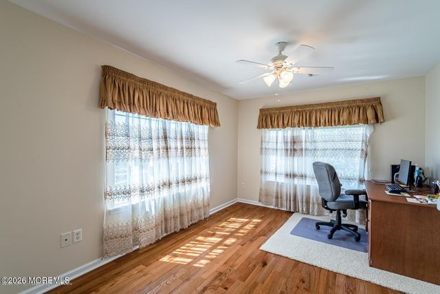 1842 Charlton Circle, Toms River, NJ 08755