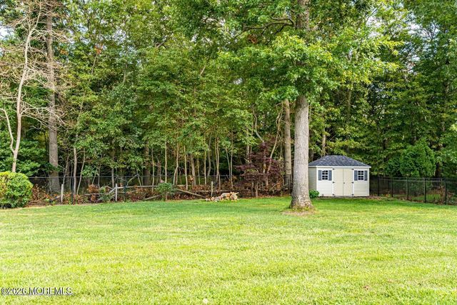 1842 Charlton Circle, Toms River, NJ 08755