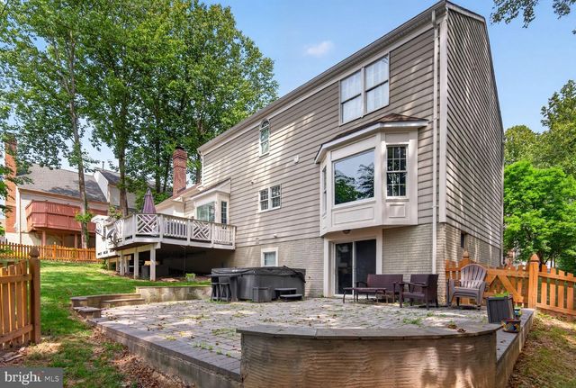 7919 BRACKSFORD CT, Fairfax Station, VA 22039