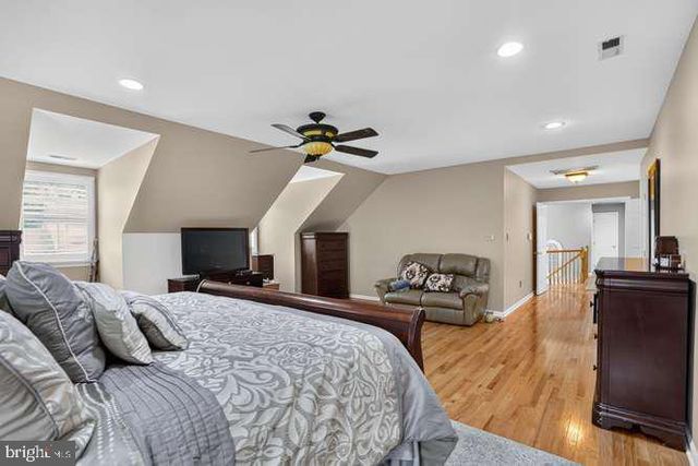 7919 BRACKSFORD CT, Fairfax Station, VA 22039