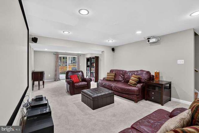 7919 BRACKSFORD CT, Fairfax Station, VA 22039