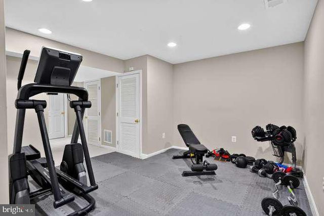 7919 BRACKSFORD CT, Fairfax Station, VA 22039