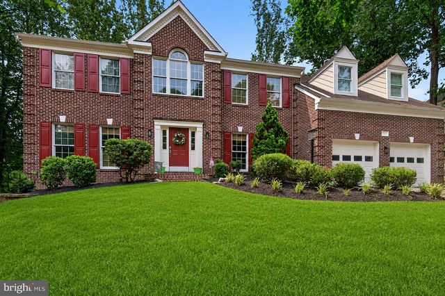 7919 BRACKSFORD CT, Fairfax Station, VA 22039
