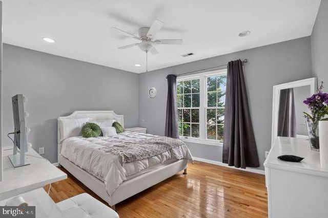 7919 BRACKSFORD CT, Fairfax Station, VA 22039