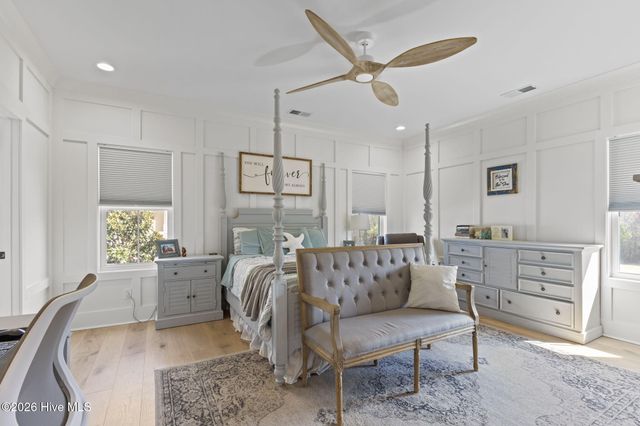 102 Hardwick Lane, Newport, NC 28570