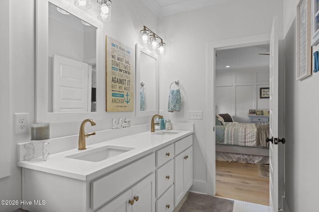 102 Hardwick Lane, Newport, NC 28570