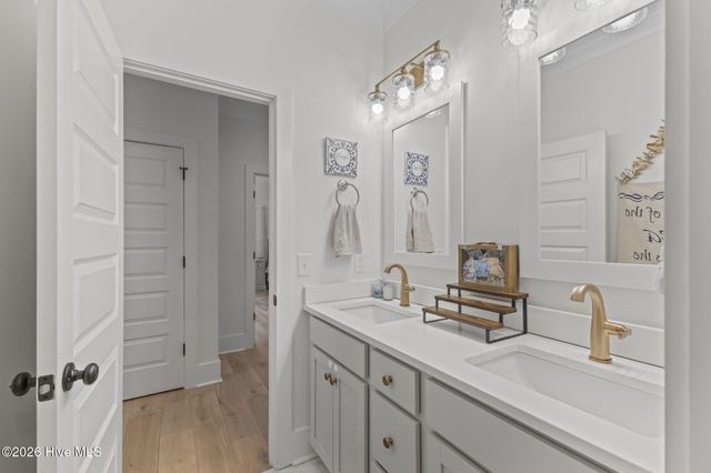 102 Hardwick Lane, Newport, NC 28570