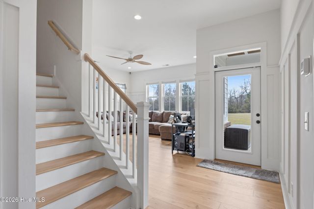 102 Hardwick Lane, Newport, NC 28570