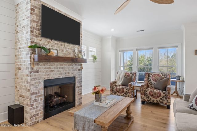 102 Hardwick Lane, Newport, NC 28570