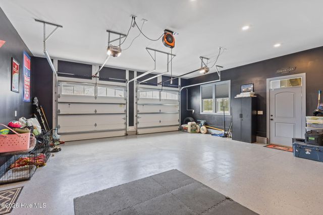 102 Hardwick Lane, Newport, NC 28570