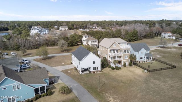 102 Hardwick Lane, Newport, NC 28570