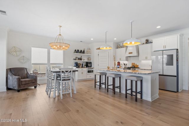 102 Hardwick Lane, Newport, NC 28570