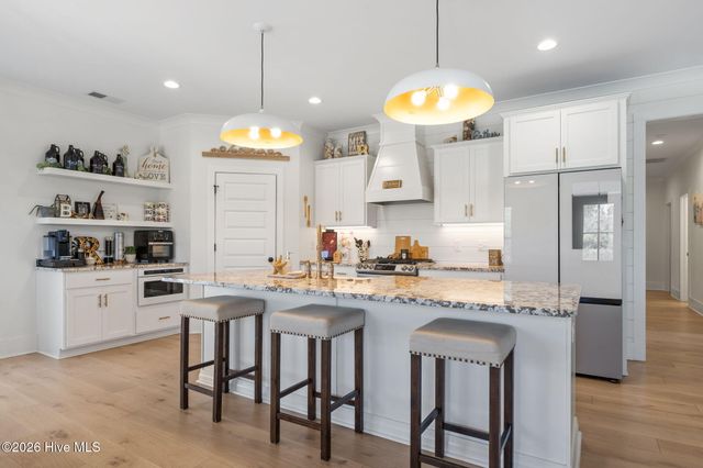 102 Hardwick Lane, Newport, NC 28570