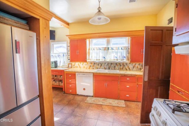 550 S G Street, Oxnard, CA 93030