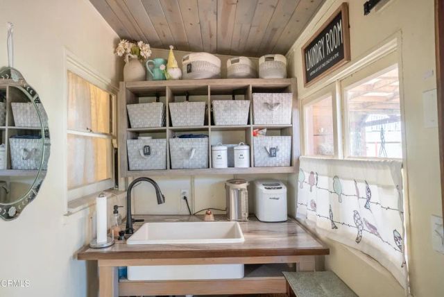 550 S G Street, Oxnard, CA 93030