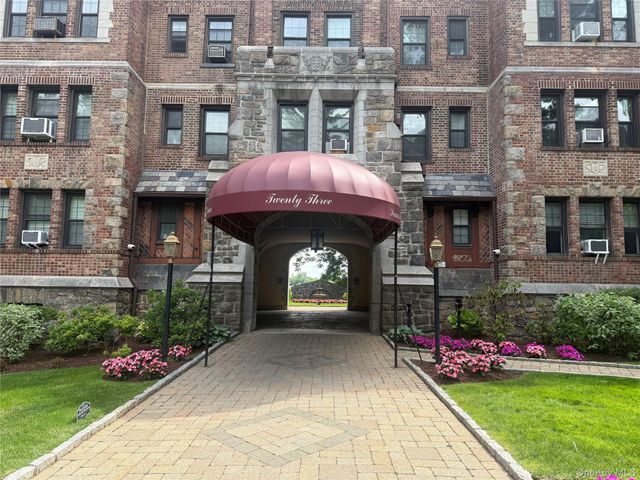 23 Old Mamaroneck Road 4C, White Plains, NY 10605