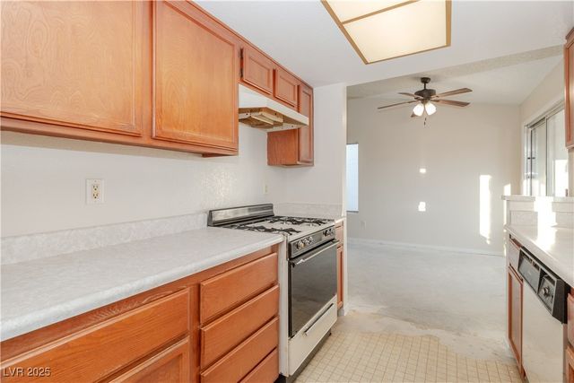 2225 Pebble Creek Lane, Laughlin, NV 89029