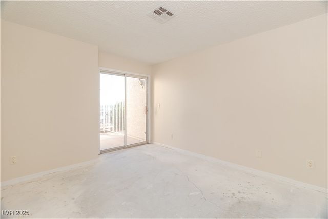 2225 Pebble Creek Lane, Laughlin, NV 89029