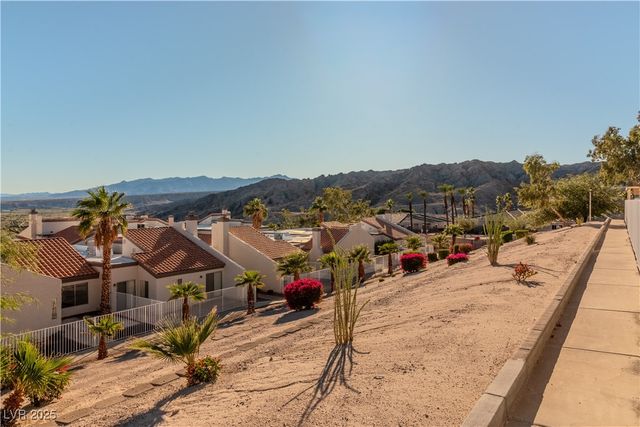 2225 Pebble Creek Lane, Laughlin, NV 89029