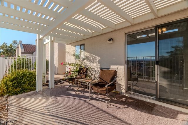 2225 Pebble Creek Lane, Laughlin, NV 89029