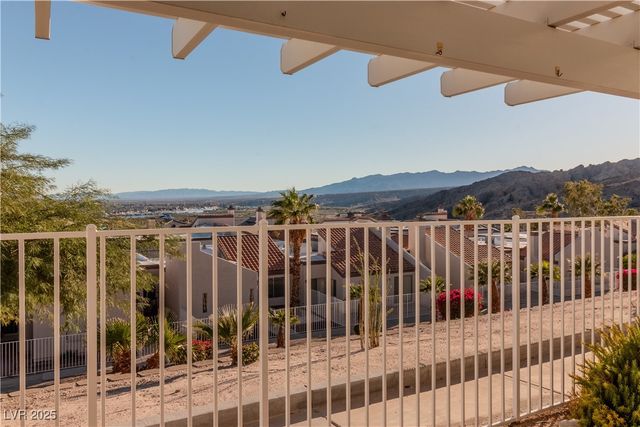 2225 Pebble Creek Lane, Laughlin, NV 89029