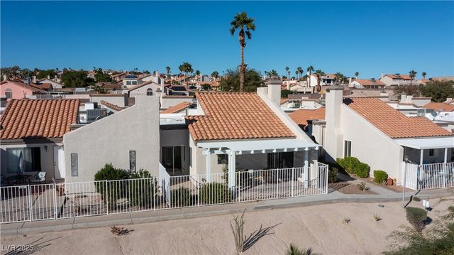 2225 Pebble Creek Lane, Laughlin, NV 89029