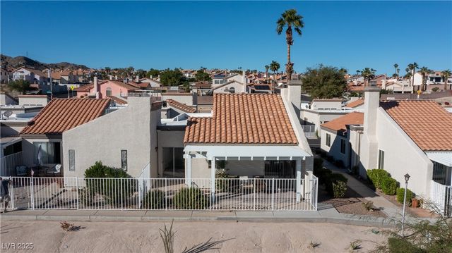 2225 Pebble Creek Lane, Laughlin, NV 89029