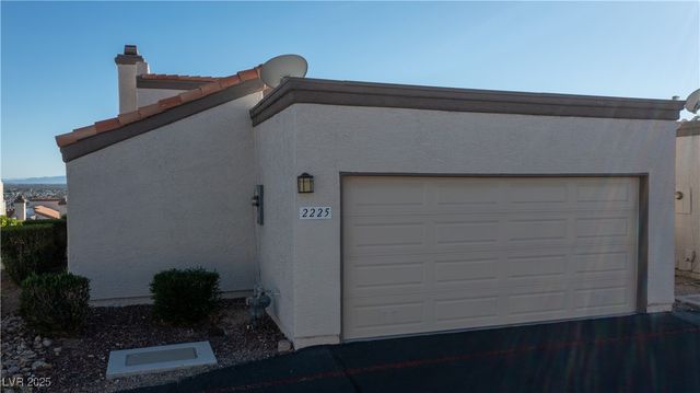 2225 Pebble Creek Lane, Laughlin, NV 89029