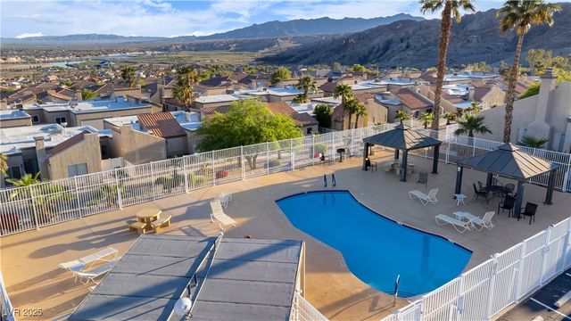 2225 Pebble Creek Lane, Laughlin, NV 89029