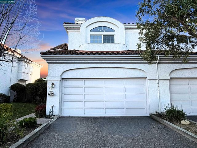 422 W Sunnyoaks Ave, Campbell, CA 95008